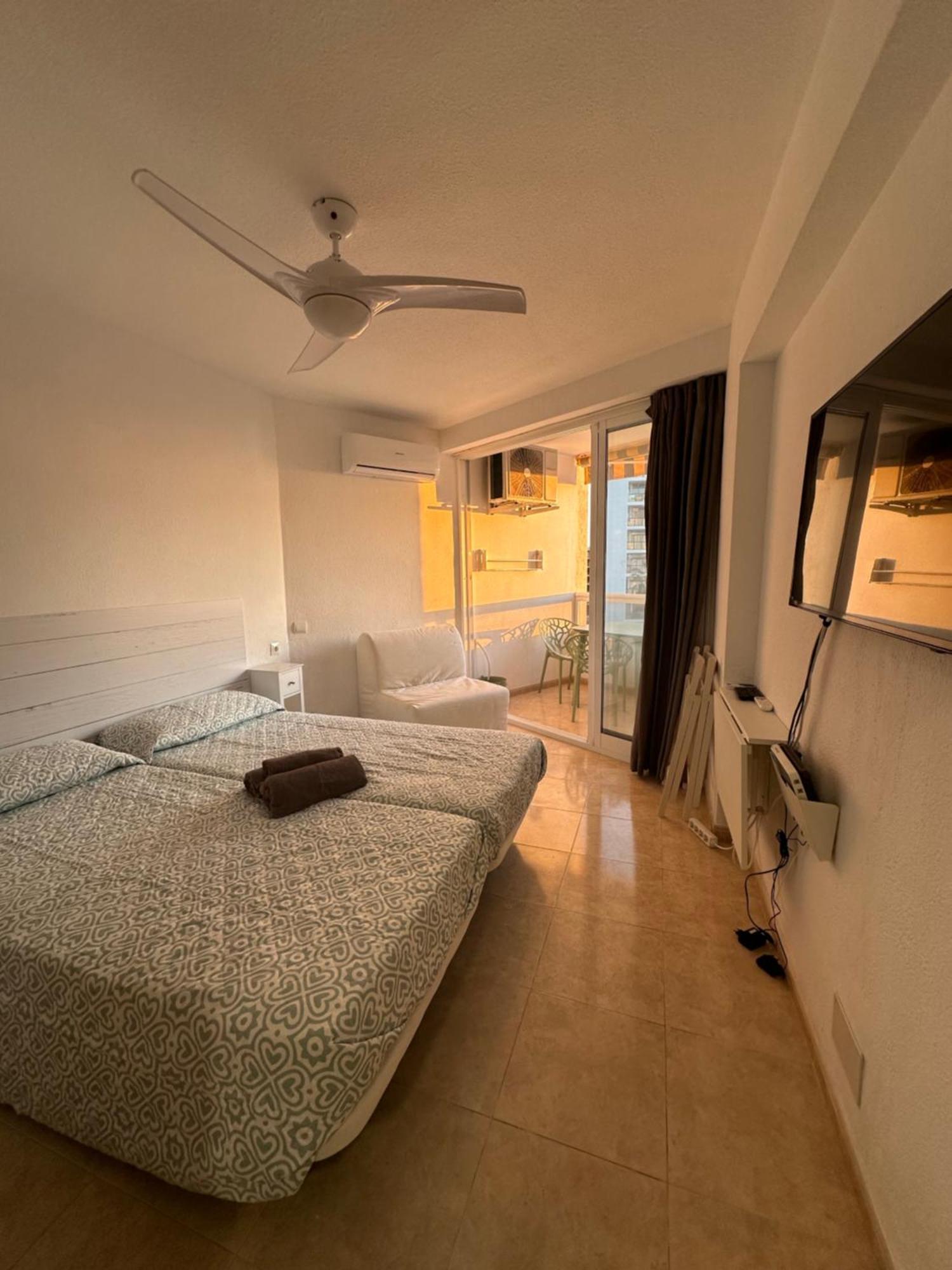 Tamarindo 5 Apartment เบนัลมาเดนา ภายนอก รูปภาพ