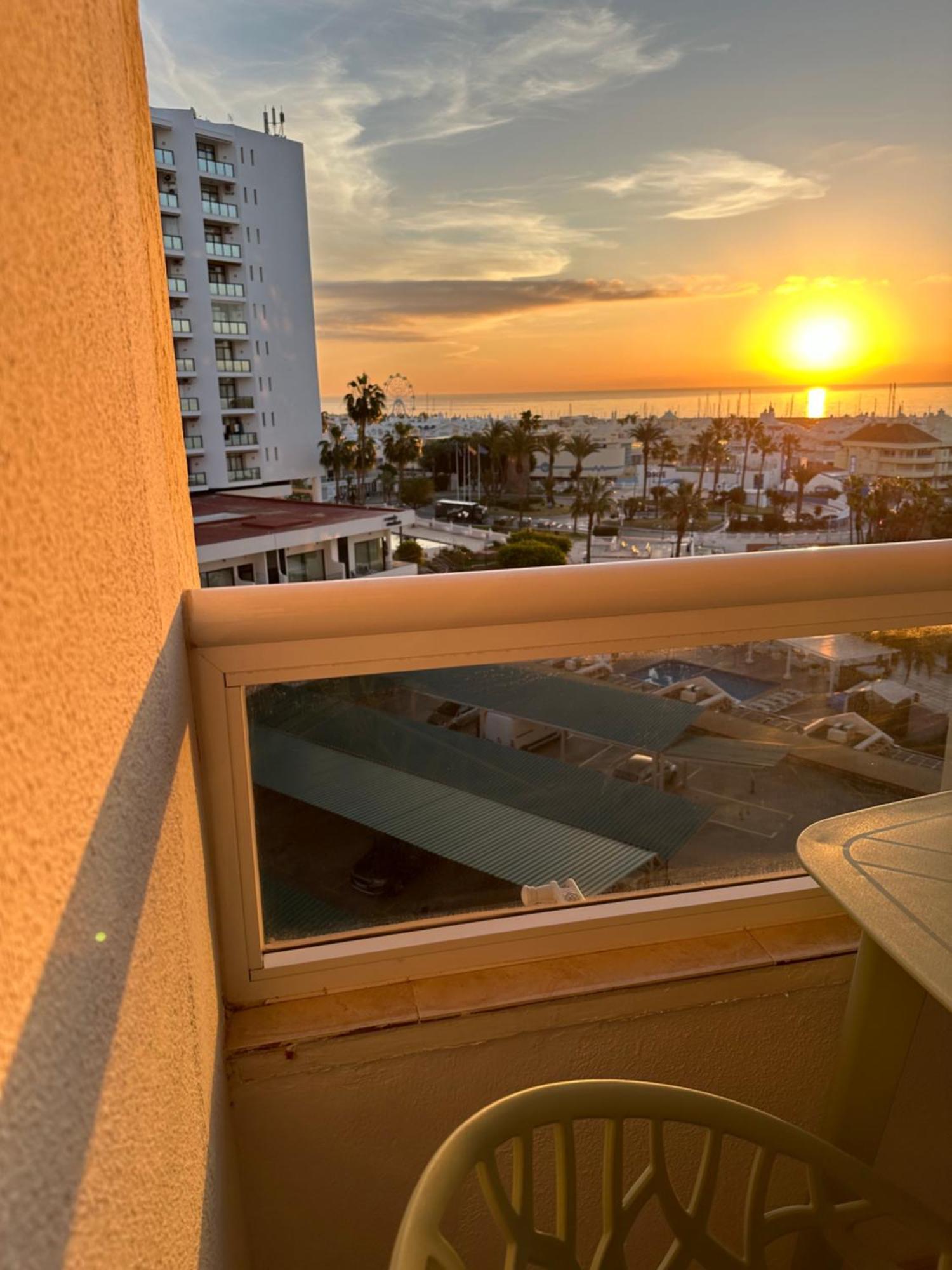 Tamarindo 5 Apartment เบนัลมาเดนา ภายนอก รูปภาพ