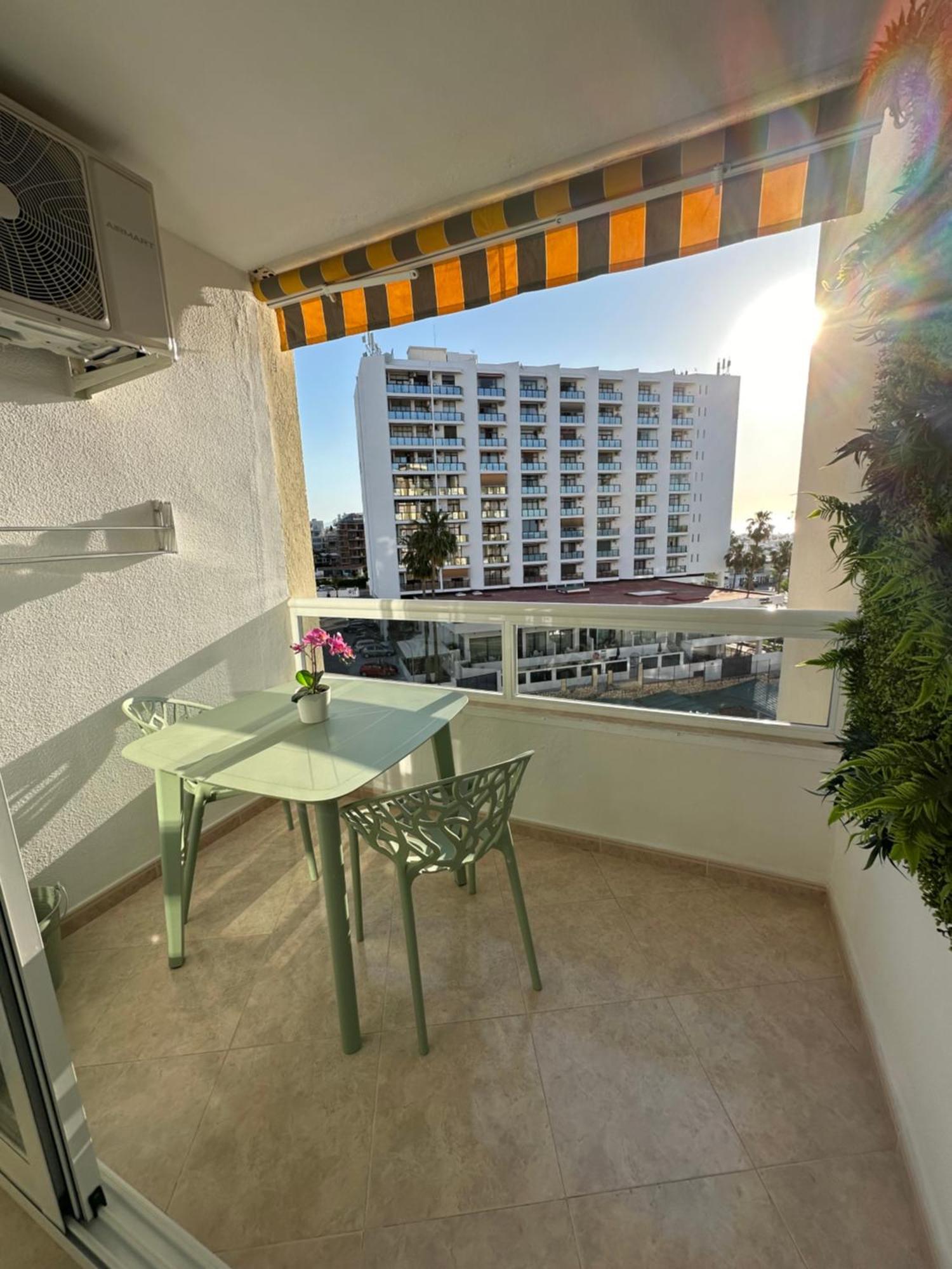 Tamarindo 5 Apartment เบนัลมาเดนา ภายนอก รูปภาพ